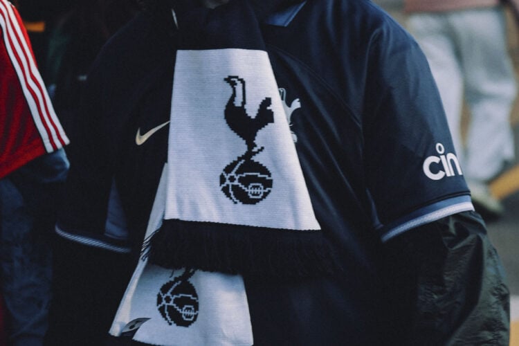 scarf-tott-750x500