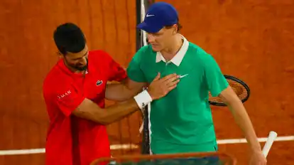 SINNER-DJOKOVIC-AP