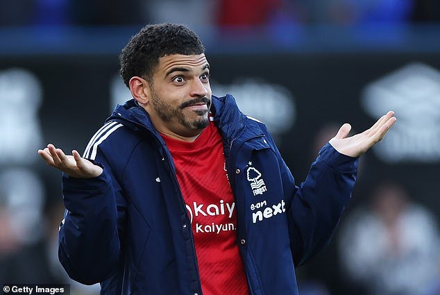 100394281-14914501-Morgan_Gibbs_White_is_keen_to_have_his_future_resolved_before_No-a-12_1752759229619