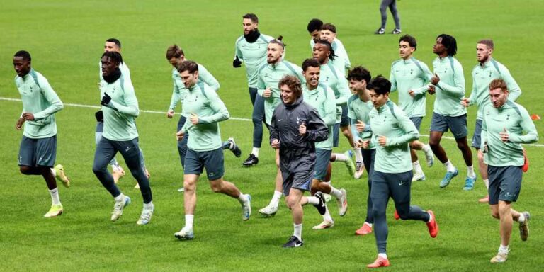 tottenham-training-galatasaray