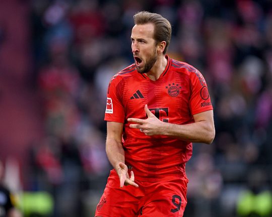 Fussball 1. Bundesliga 24/25: FC Bayern Muenchen -  Holstein Kiel